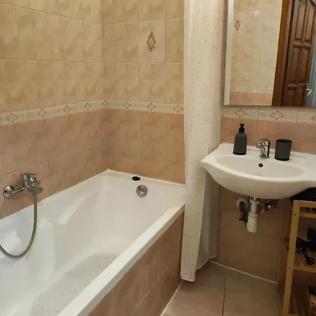 Appartement Campana - *